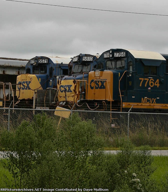 Cabs of CSX 5571, 5810, 7764